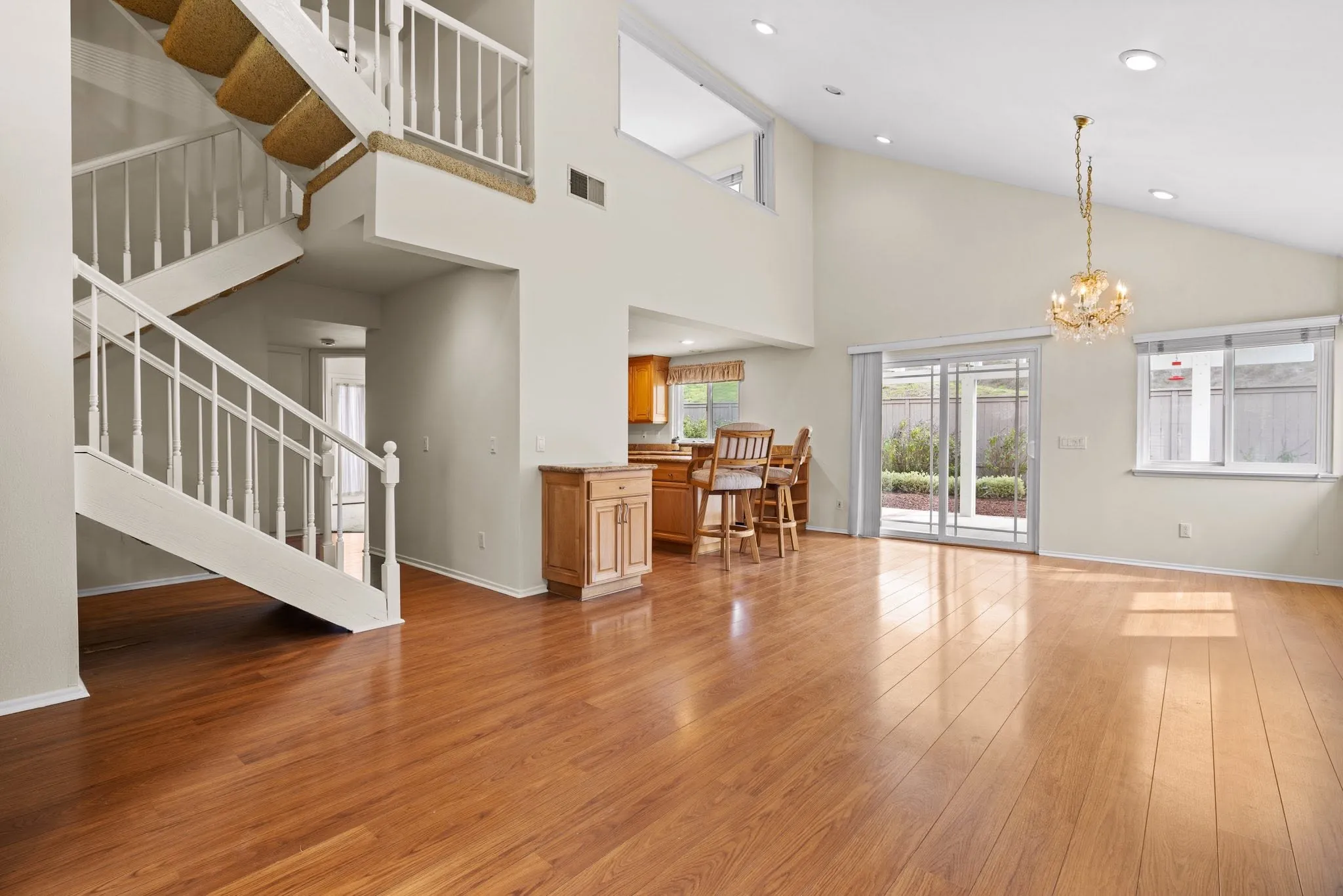 Original Open-plan listing photo
