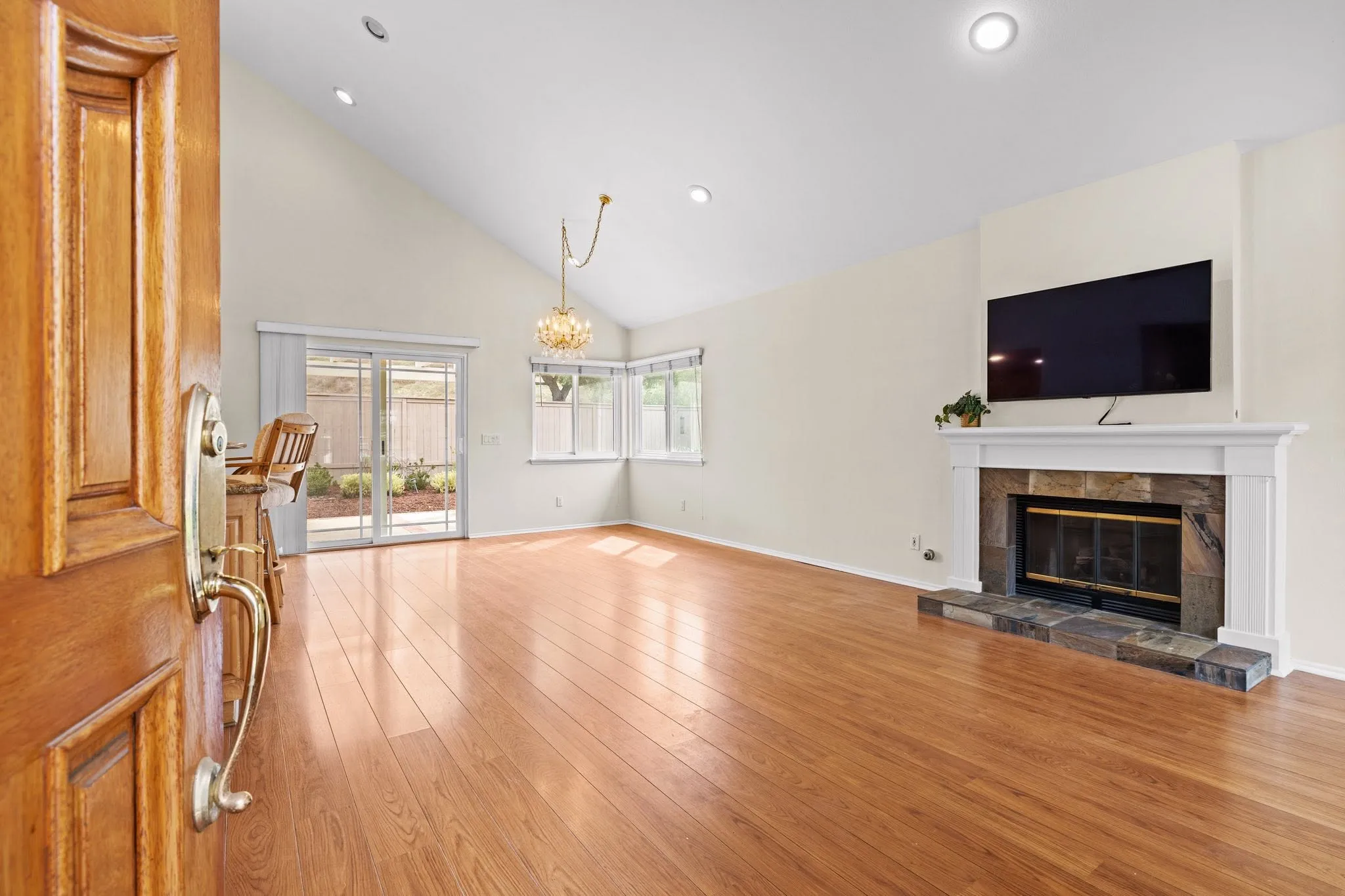 Original Living room listing photo